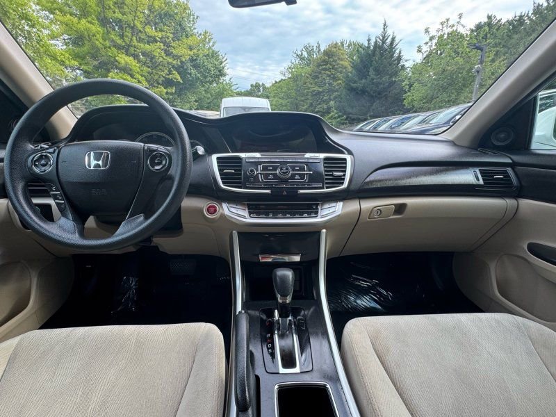 Used 2013 Honda Accord EX image 13
