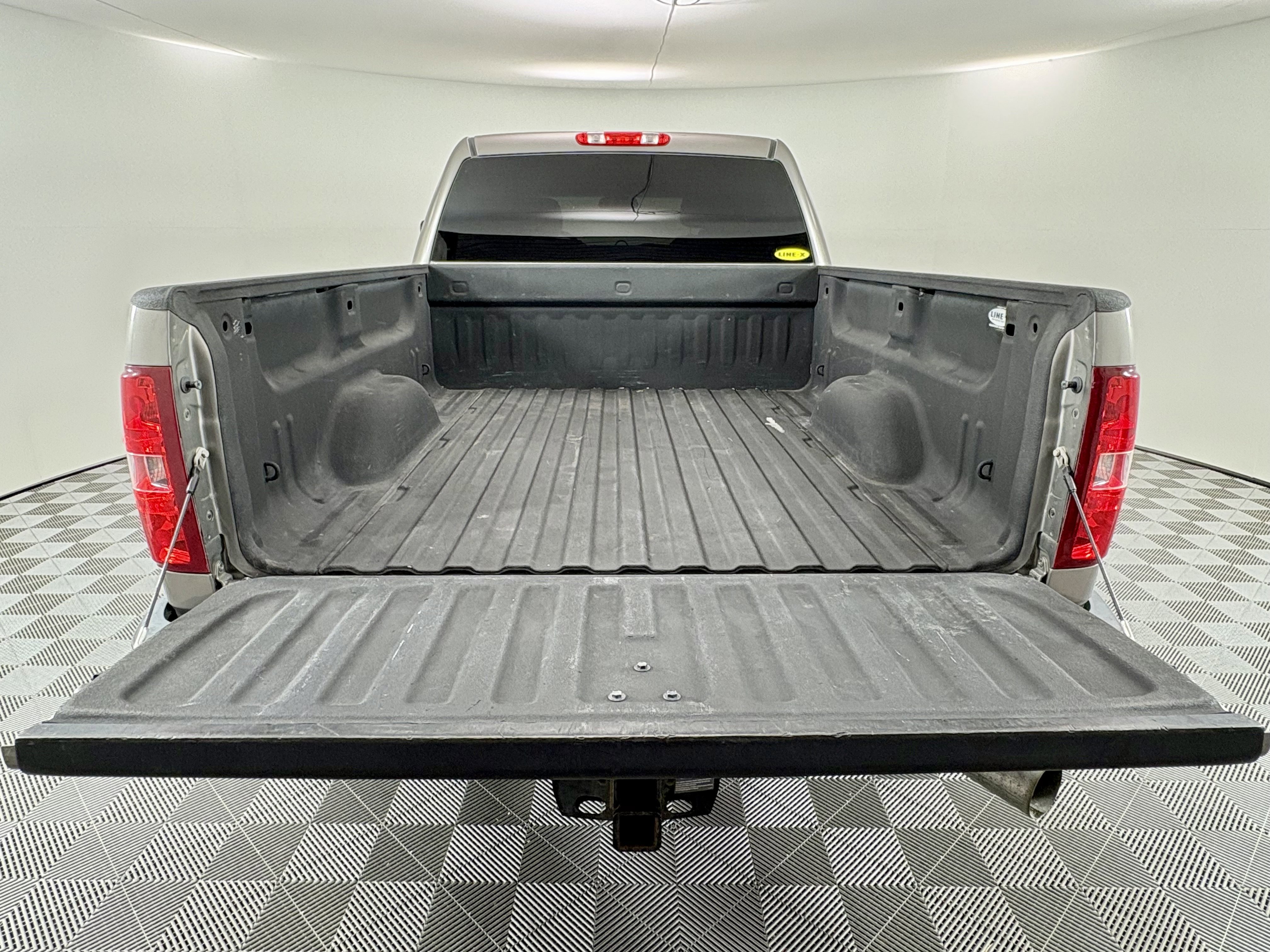 Used 2013 Chevrolet Silverado 2500 LT w/ Interior Plus Package image 22