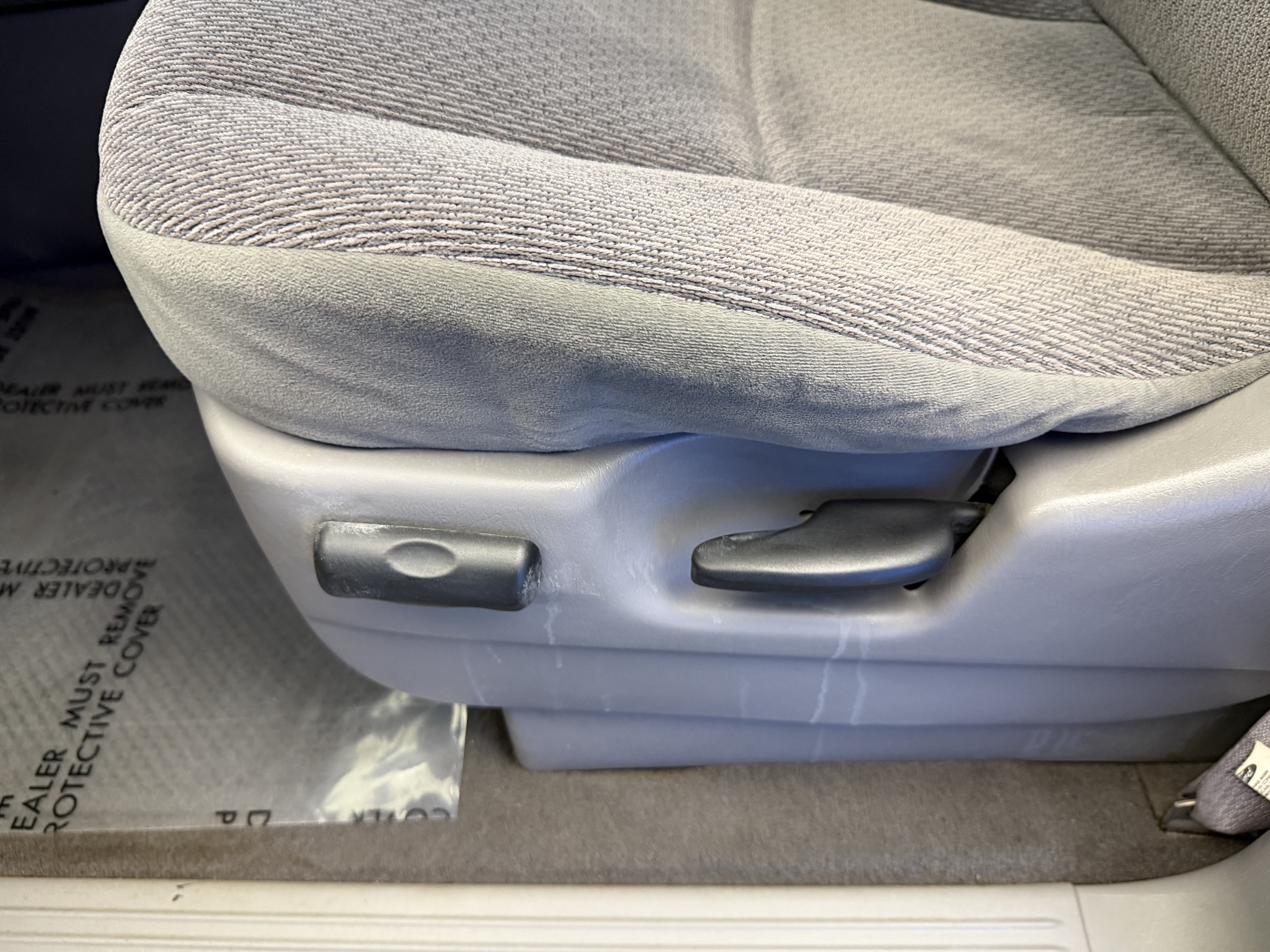 Used 2003 Ford Windstar LX FWD image 12