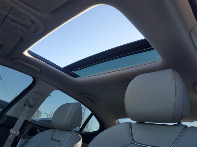 Used 2020 Genesis G70 3.3T image 13