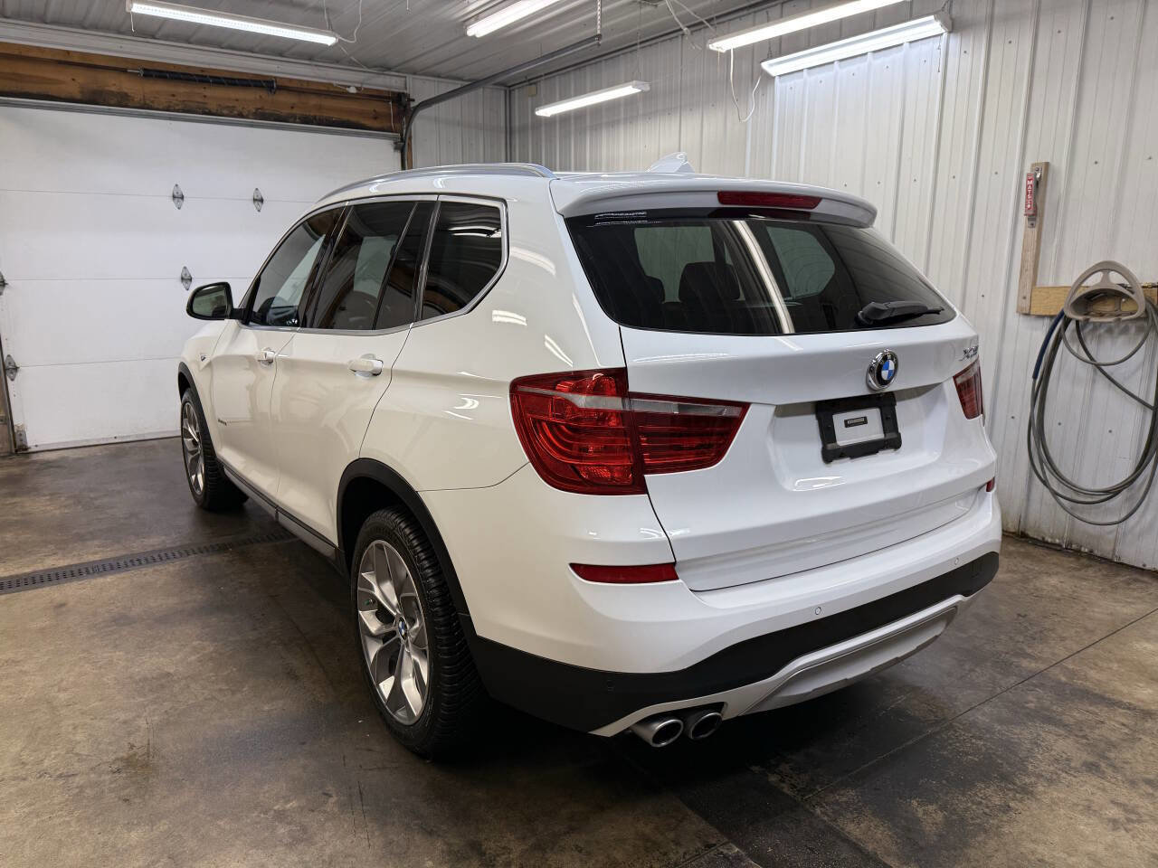 Used 2017 BMW X3 xDrive35i AWD/4WD image 4