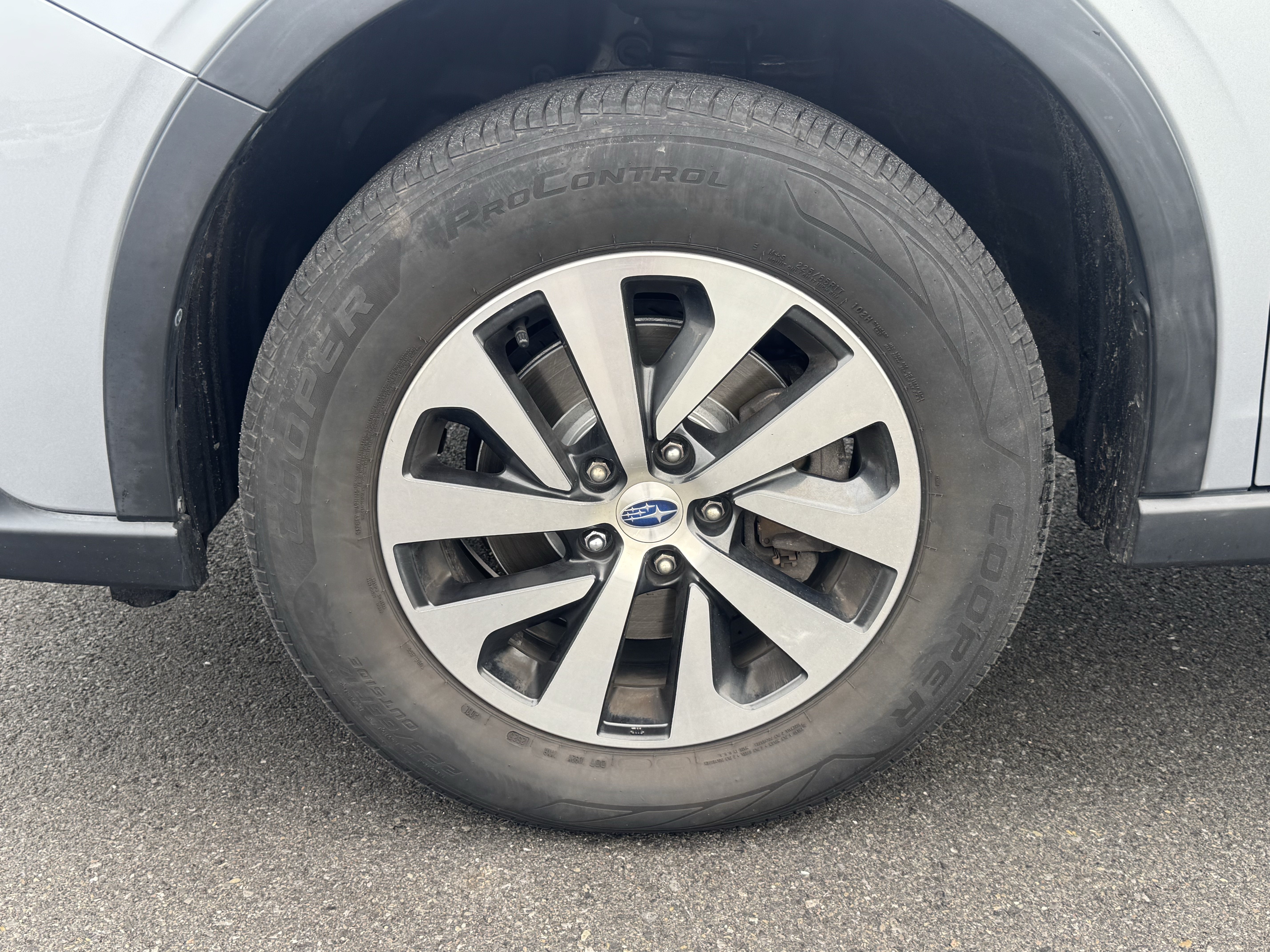 Used 2021 Subaru Outback Premium AWD/4WD image 13