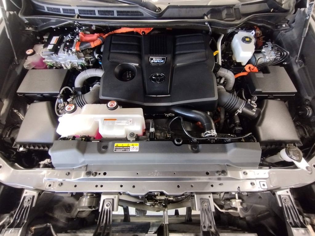 Used 2023 Toyota Sequoia Limited w/ TRD Off-Road Package AWD/4WD image 8