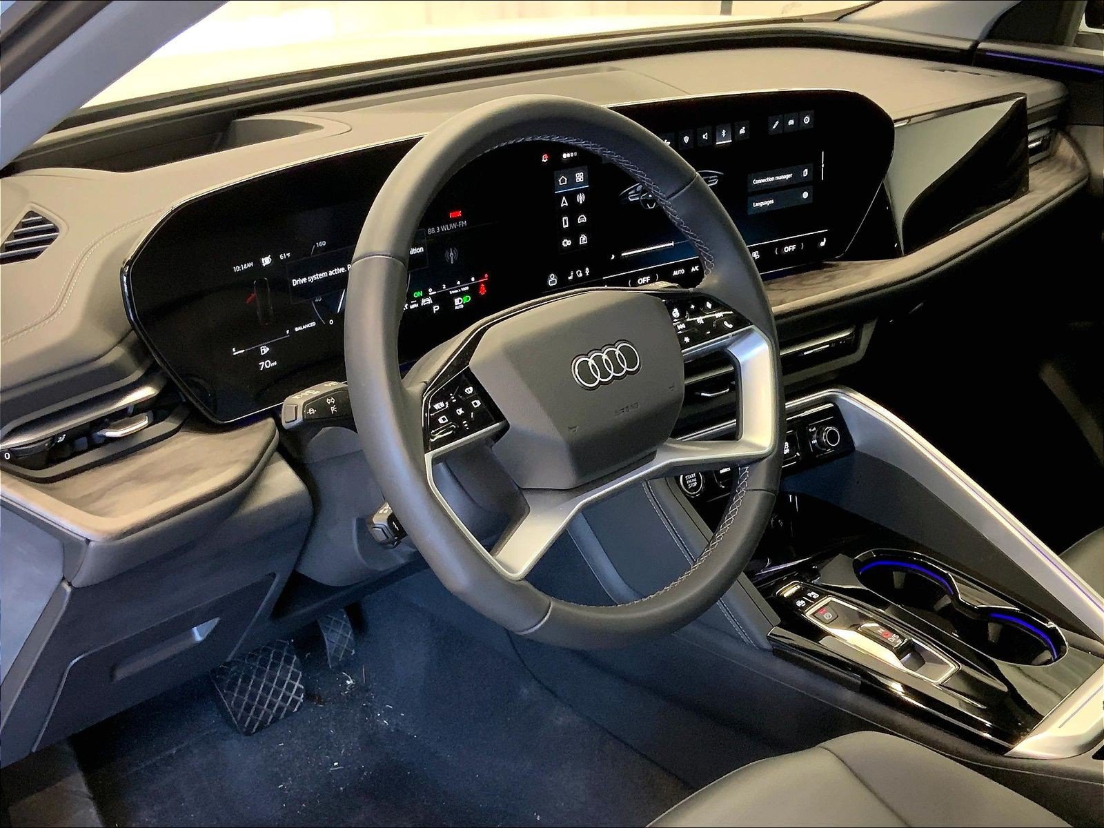 Certified 2025 Audi Q5 Premium w/ Premium Plus AWD/4WD image 13