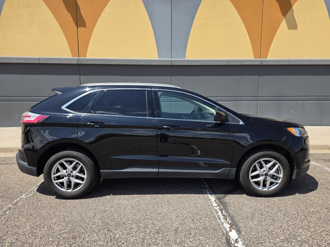 Used 2023 Ford Edge SEL AWD/4WD image 10