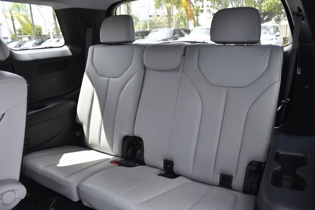 Used 2024 Hyundai Palisade SEL FWD image 24