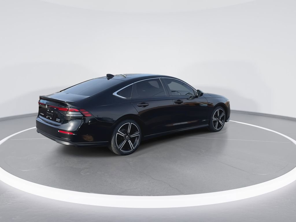 Used 2024 Honda Accord Sport image 8