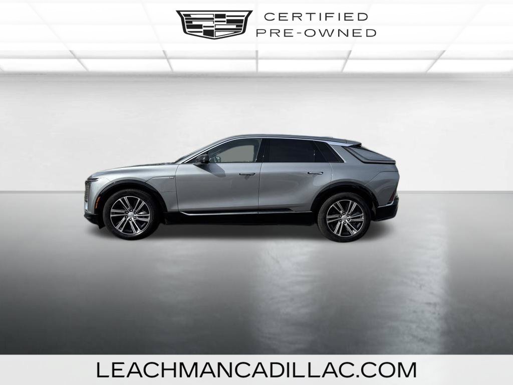 Certified 2024 Cadillac Lyriq Luxury w/ LPO, Floor Liner Package AWD/4WD image 7