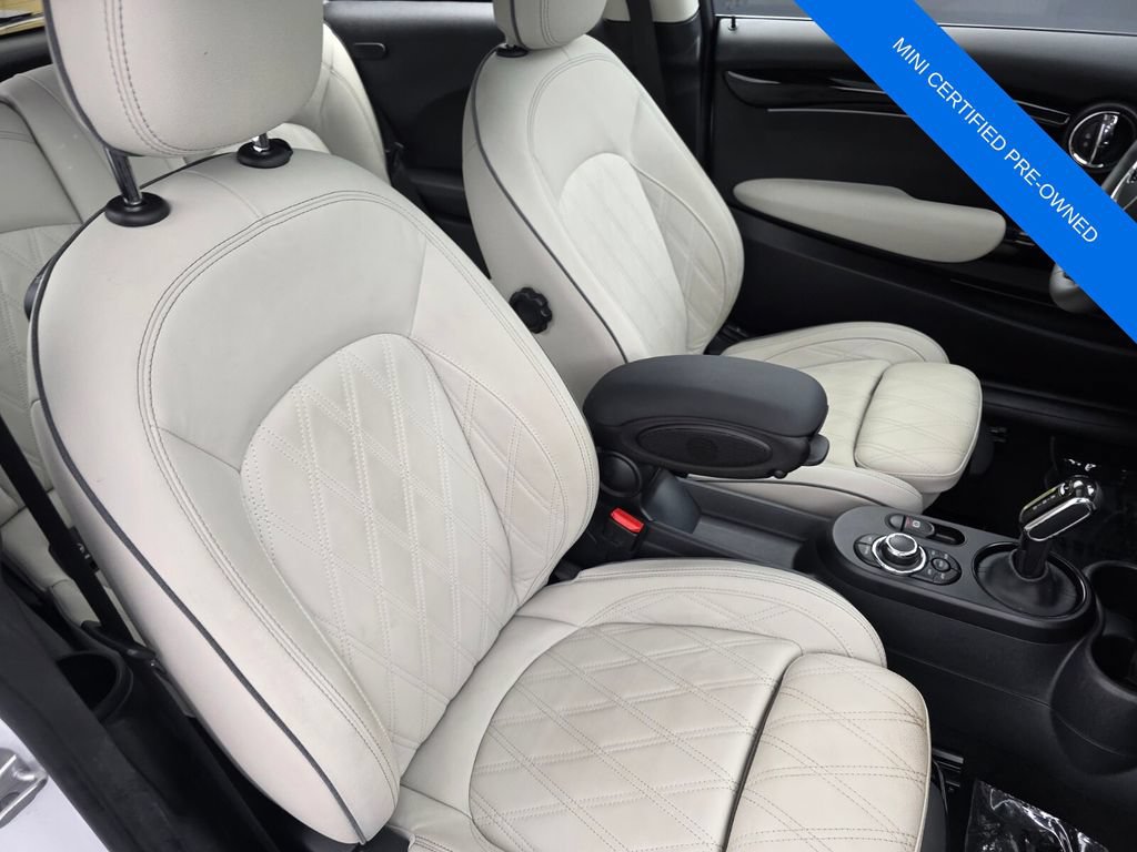 Used 2024 MINI Cooper SE FWD image 27