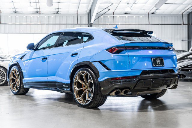 Used 2024 Lamborghini Urus Performante AWD/4WD image 4