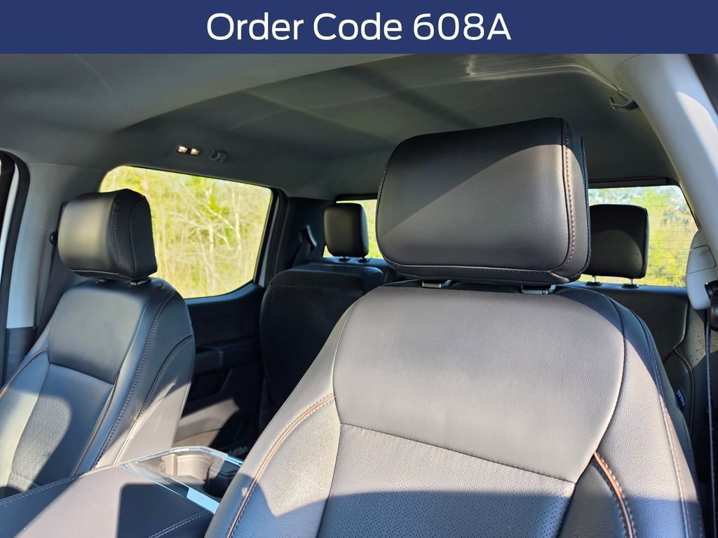 Used 2026 Ford F250 Lariat w/ Black Appearance Package image 9