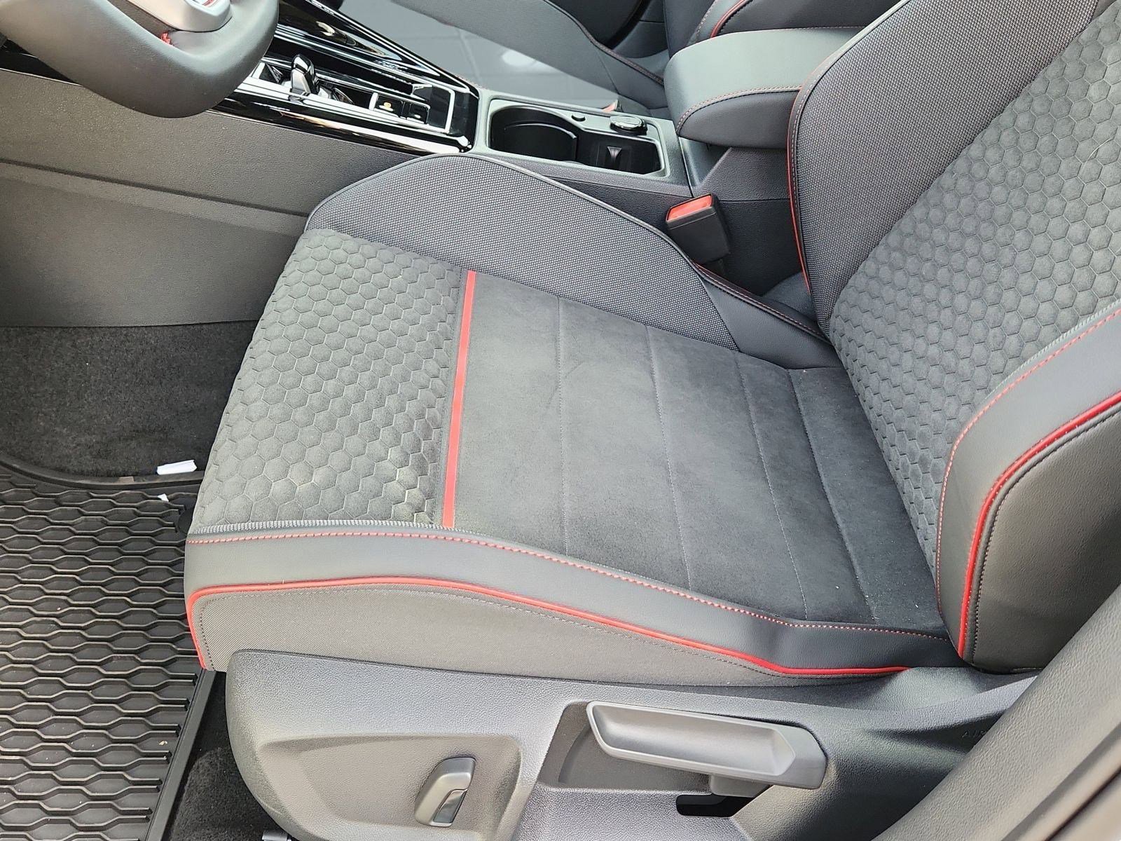 New 2026 Volkswagen Golf SE image 10