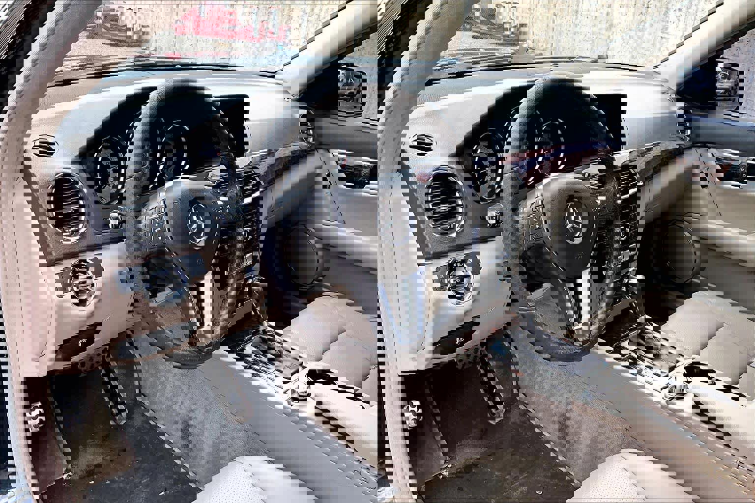 Used 2013 Mercedes-Benz C 250 Sedan image 18