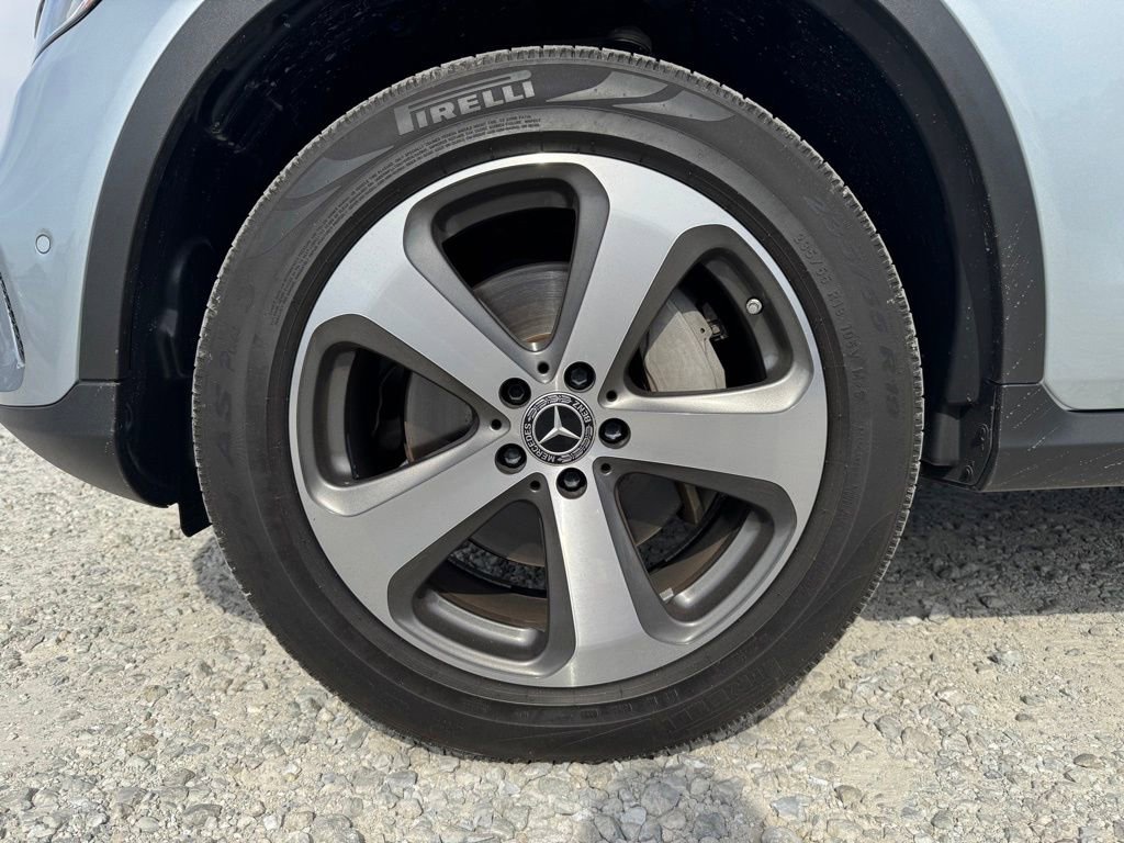 Used 2023 Mercedes-Benz GLC 300 4MATIC Coupe image 12