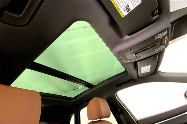 Certified 2025 Audi Q3 2.0T Premium Plus w/ Premium Plus Package image 22