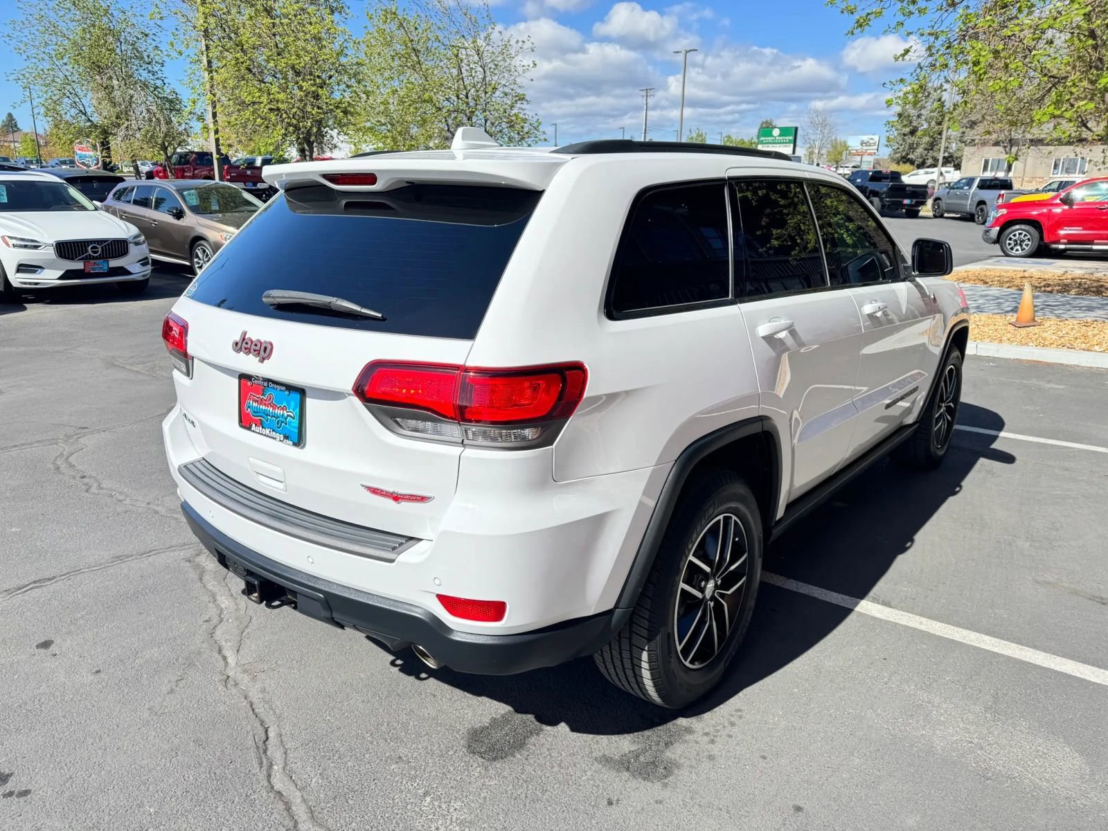 Used 2018 Jeep Grand Cherokee Trailhawk AWD/4WD image 5