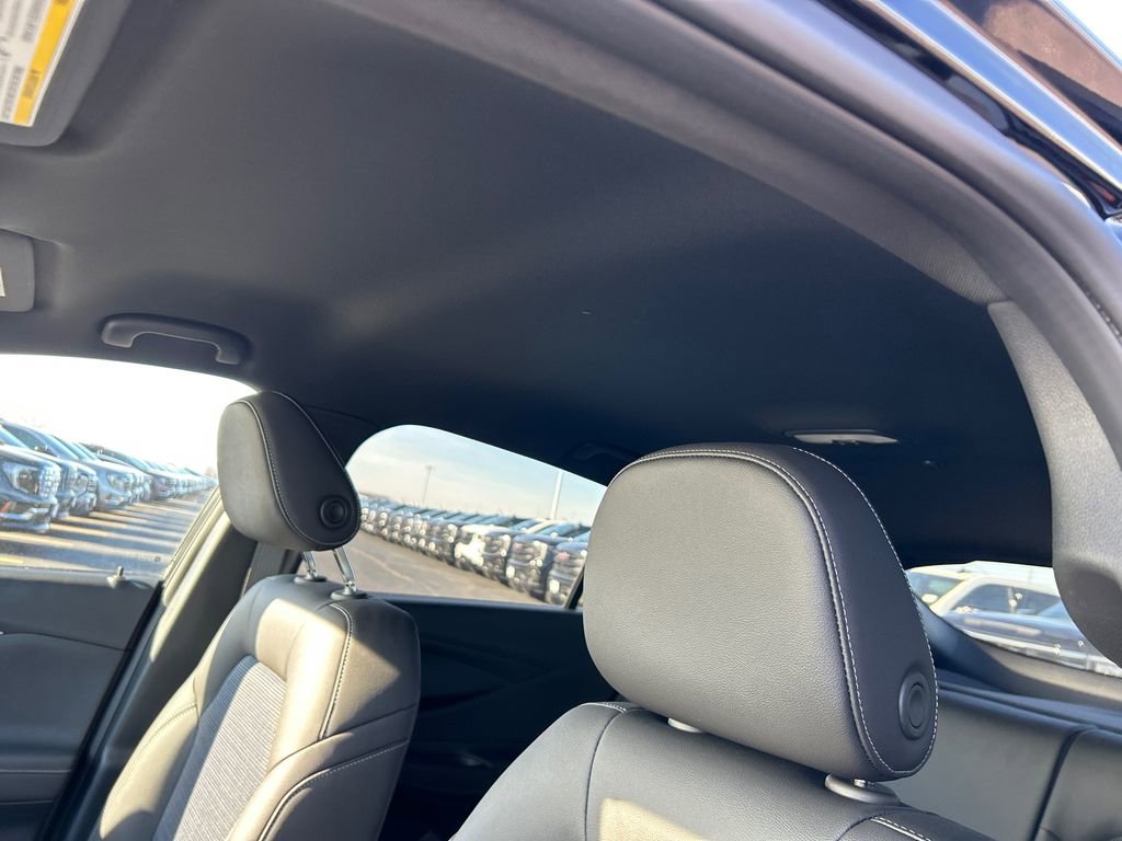 New 2026 Buick Envista Sport Touring FWD image 27