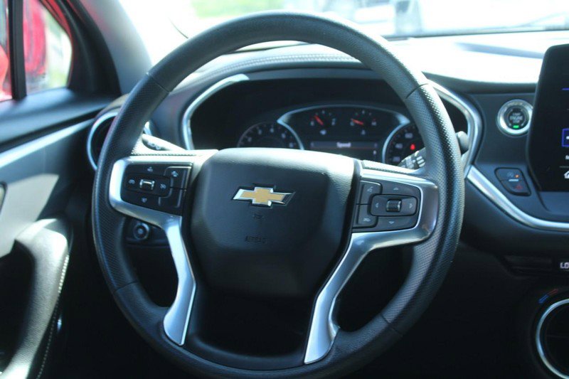 Used 2023 Chevrolet Blazer LT FWD image 14