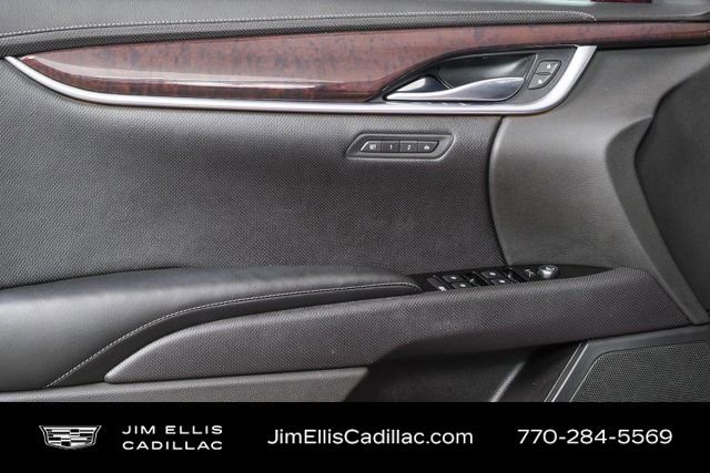 Used 2017 Cadillac XTS Luxury image 7