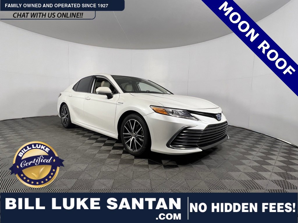 Used 2021 Toyota Camry XLE w/ Navigation Upgrade Package
