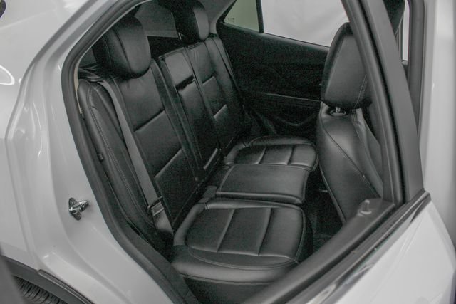 Used 2019 Buick Encore Essence w/ Safety Package II AWD/4WD image 21