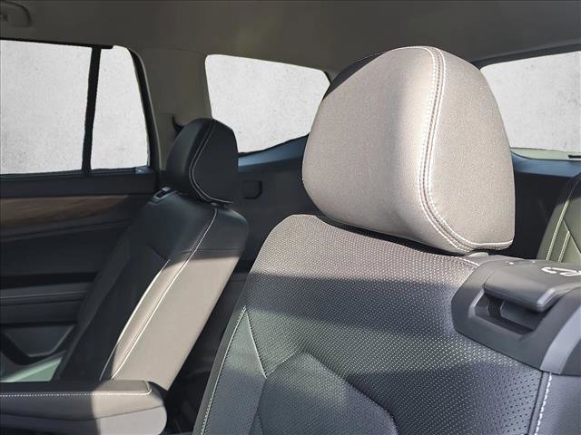 New 2026 Volkswagen Atlas SE image 17