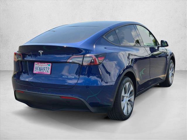 Used 2023 Tesla Model Y Long Range AWD/4WD image 5