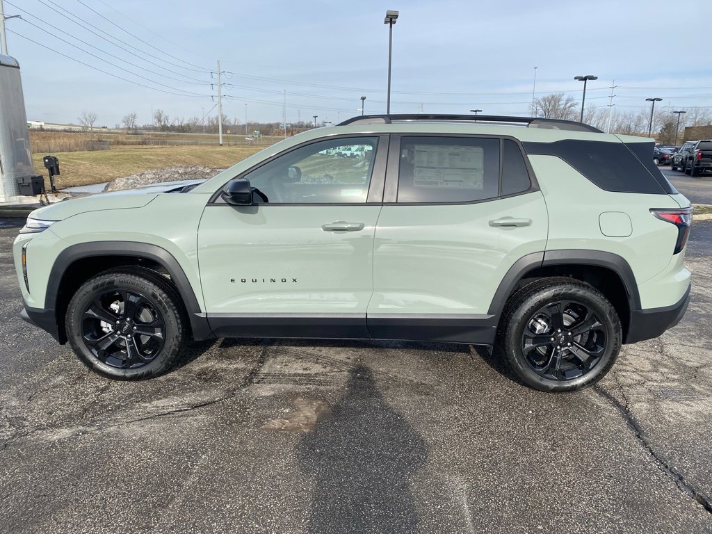 New 2026 Chevrolet Equinox LT w/ Convenience Package II image 4