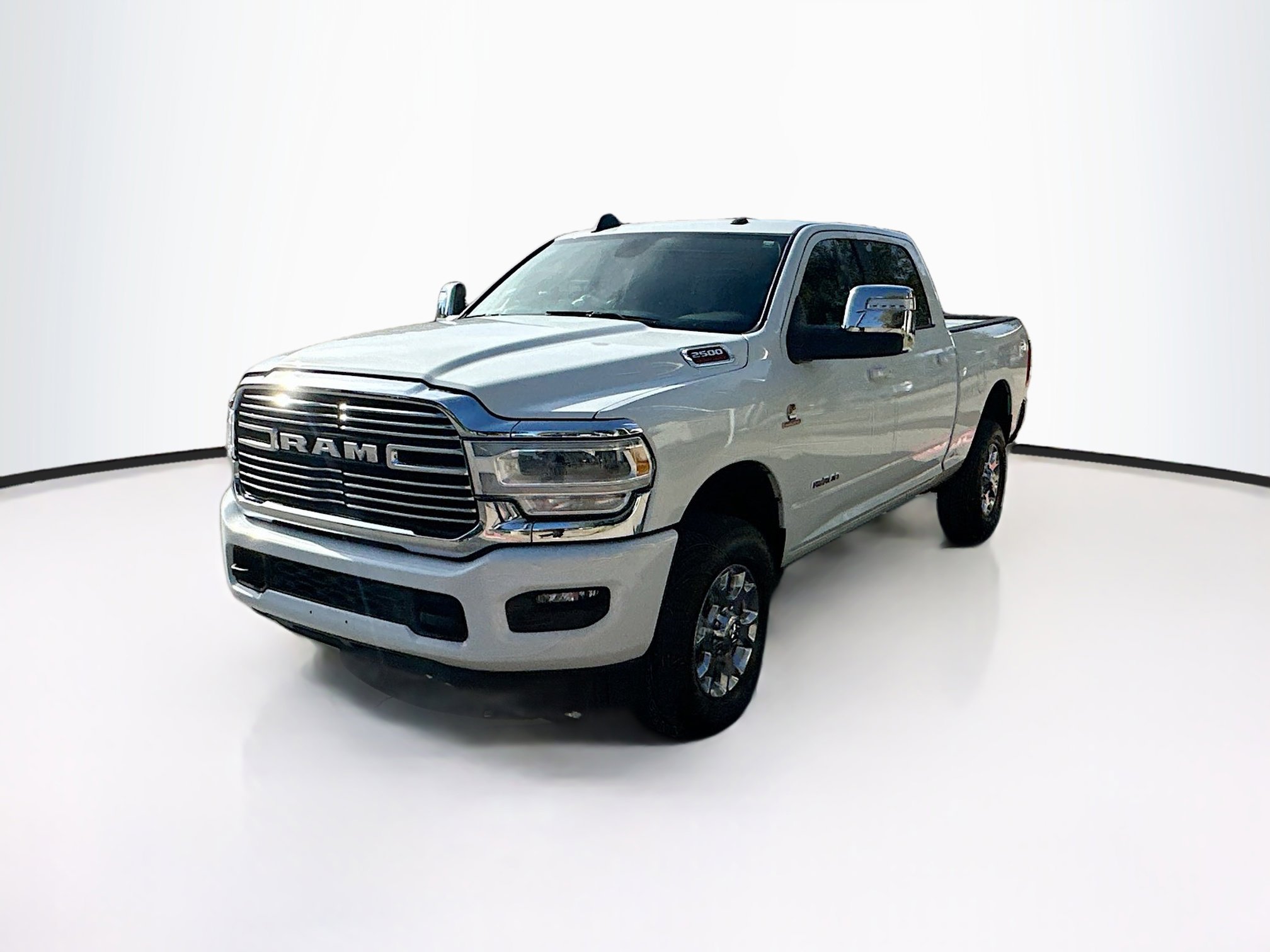 Used 2024 RAM 2500 Laramie image 3