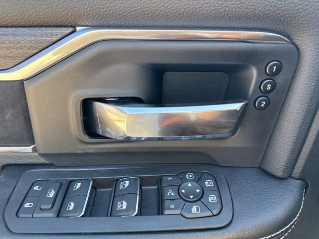 New 2027 RAM 3500 Laramie AWD/4WD image 10