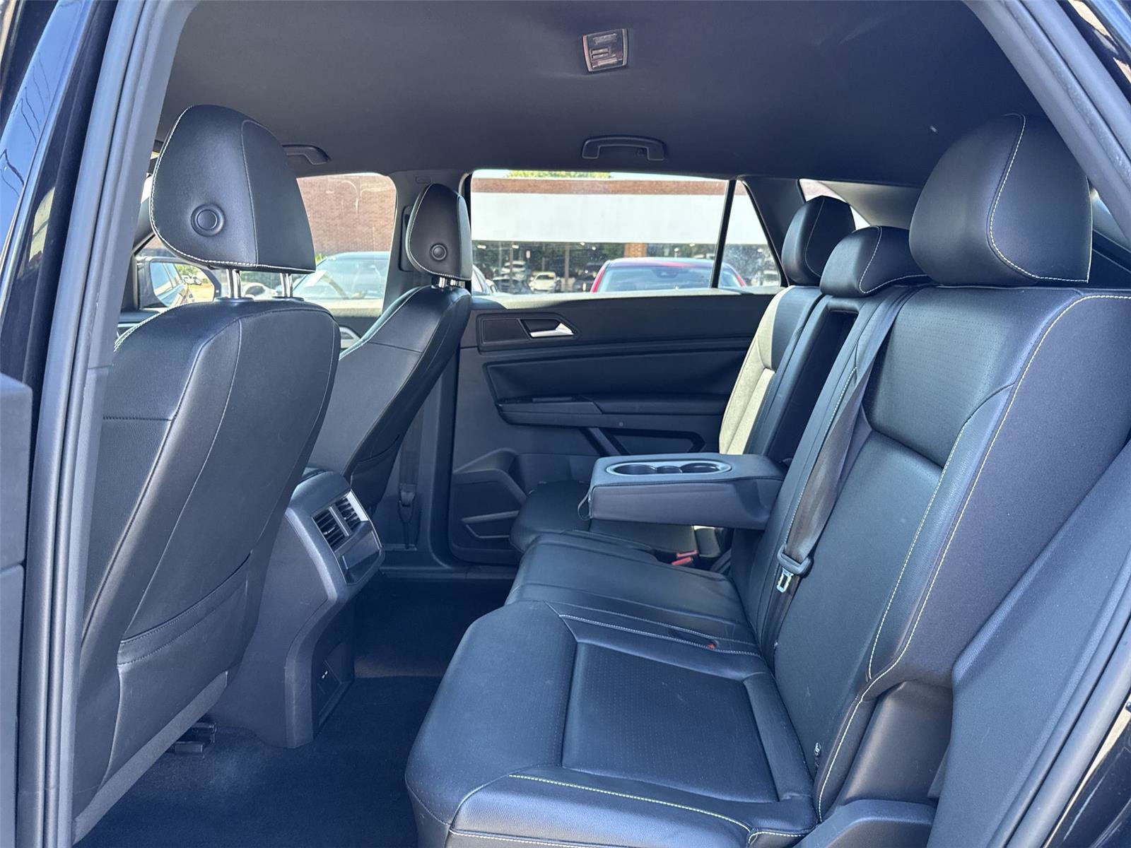 Used 2020 Volkswagen Atlas Cross Sport SE FWD image 22
