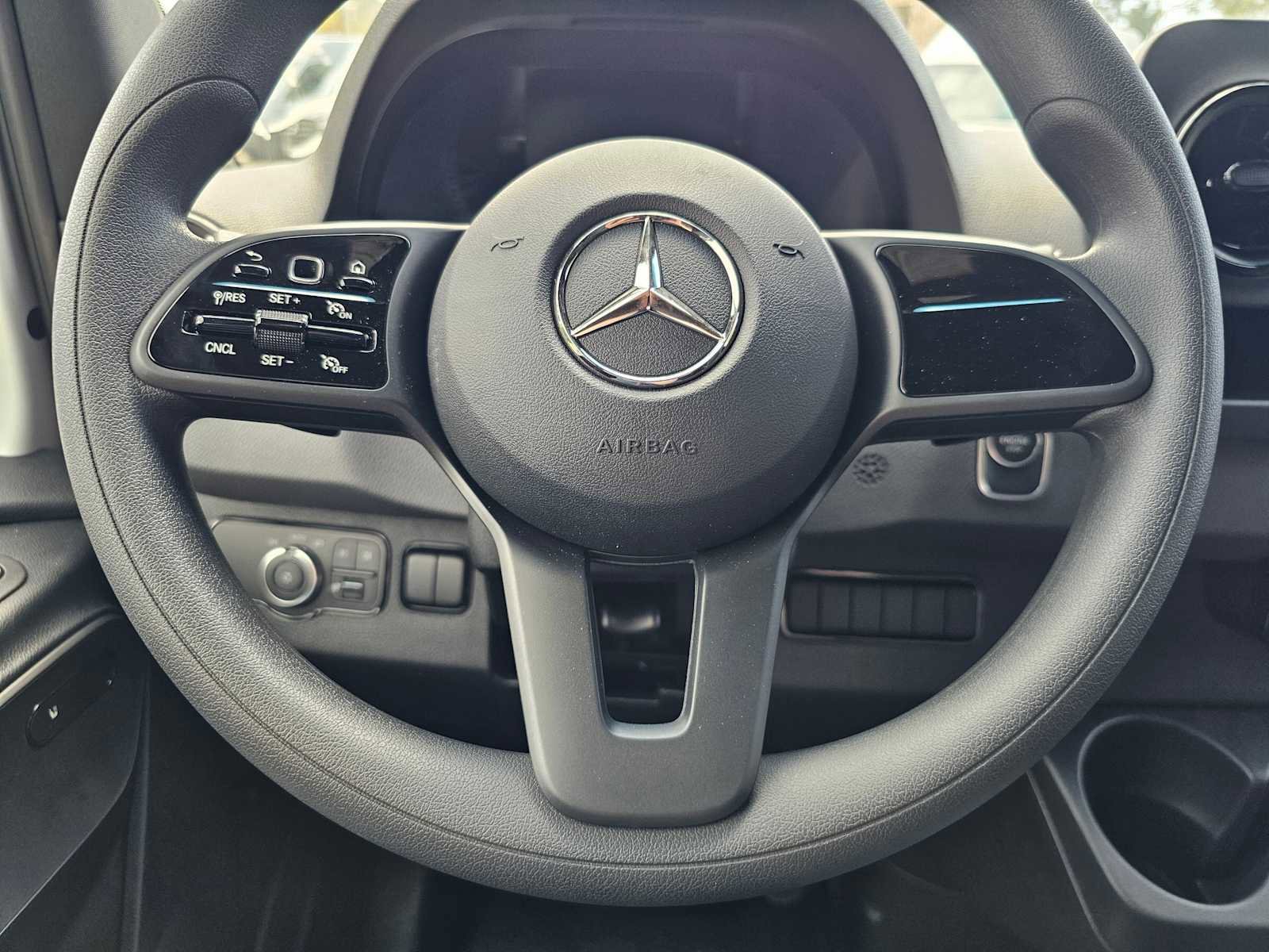 Used 2024 Mercedes-Benz Sprinter 3500 image 21