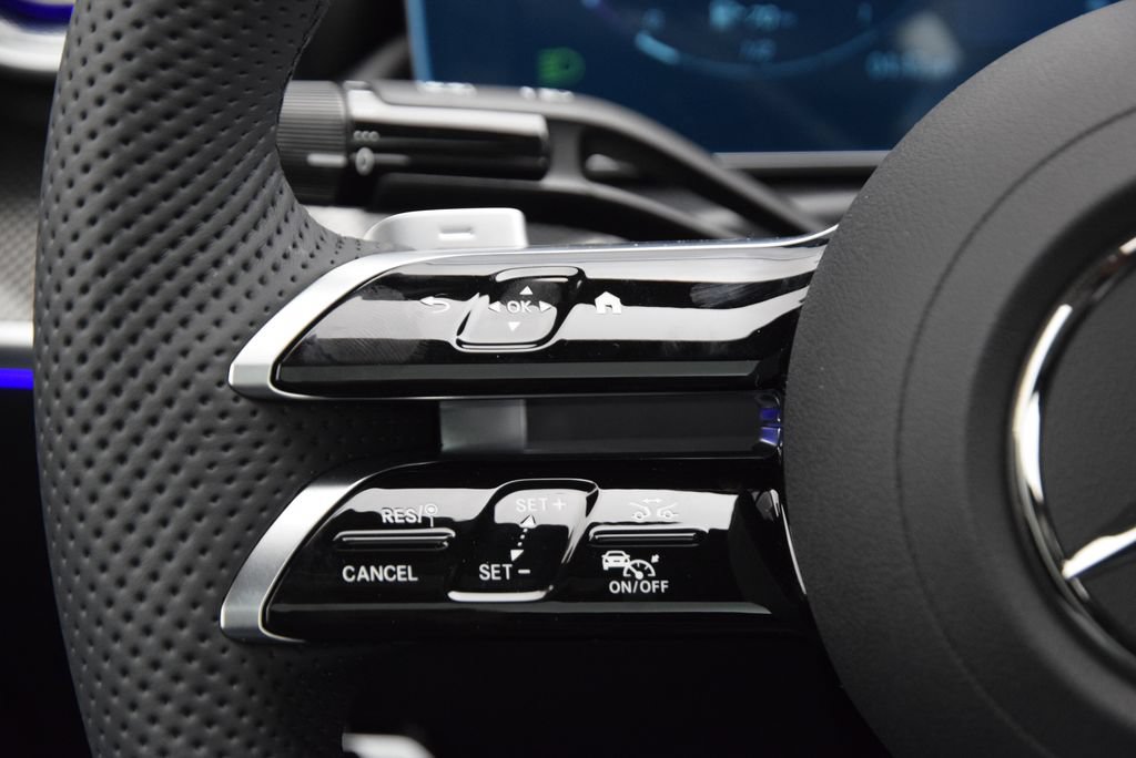 New 2026 Mercedes-Benz CLE 300 4MATIC Coupe image 23