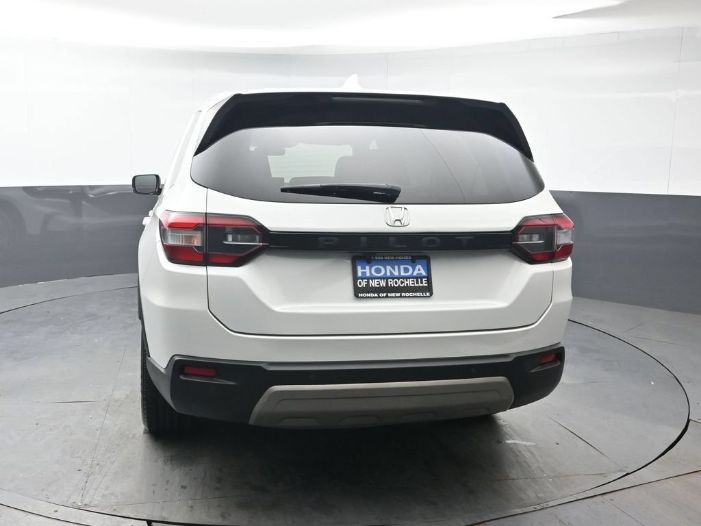 Certified 2023 Honda Pilot EX-L image 5