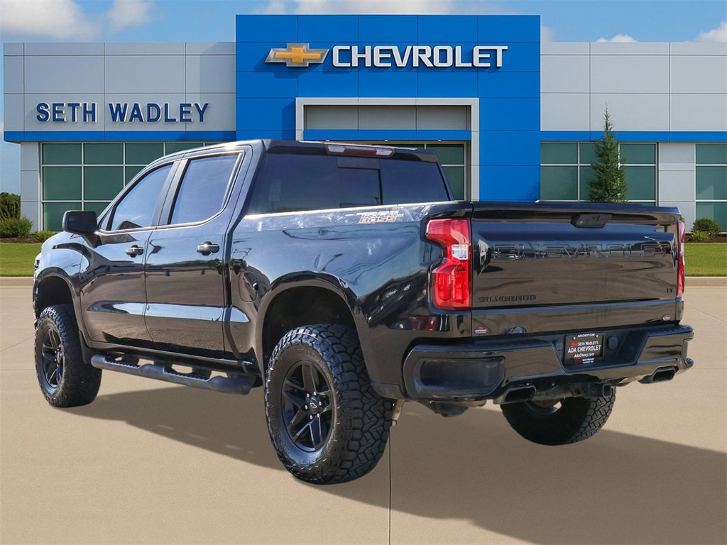 Used 2020 Chevrolet Silverado 1500 LT Trail Boss w/ Midnight Edition image 5