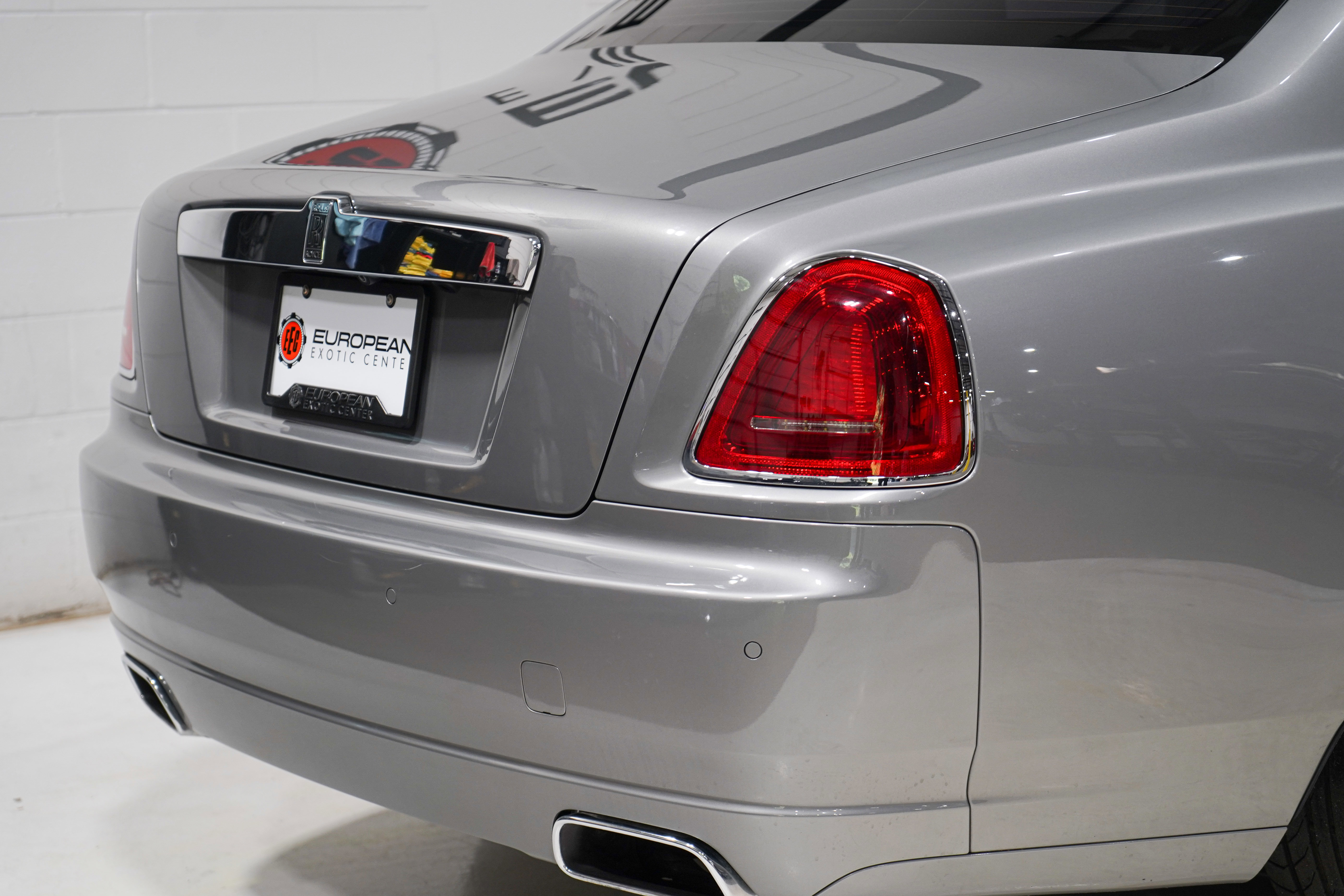 Used 2015 Rolls-Royce Ghost RWD image 24