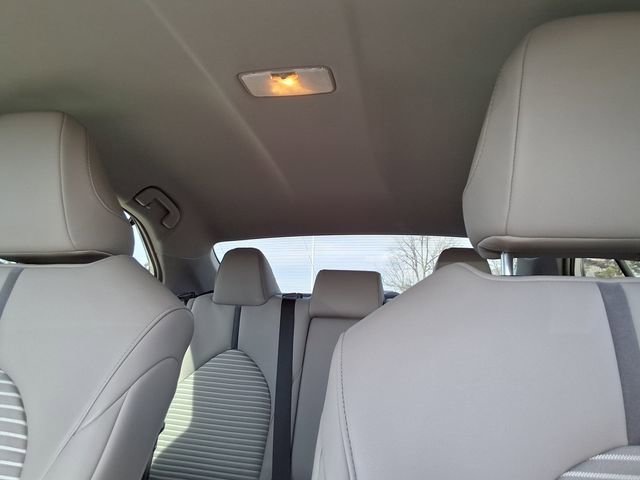 Used 2022 Toyota Camry SE w/ Convenience Package image 24