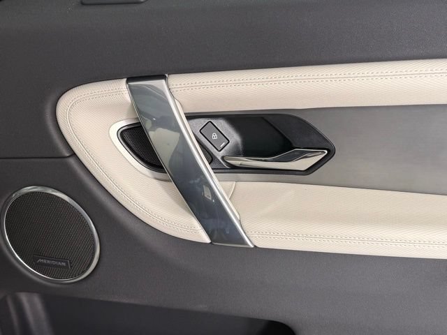 New 2026 Land Rover Discovery Sport Landmark AWD/4WD image 29