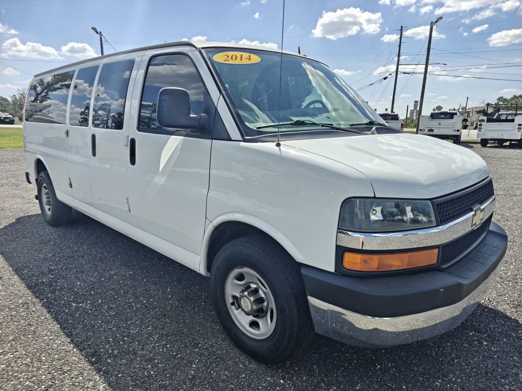Used 2014 Chevrolet Express 3500 LT w/ LT Preferred Equipment Group image 4