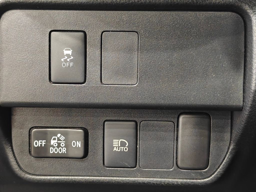 Used 2021 Toyota Tacoma SR image 36