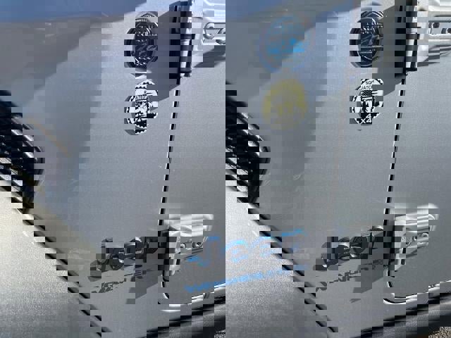 Used 2023 Jeep Wrangler Unlimited image 7