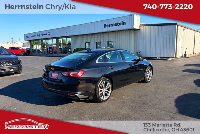 Used 2021 Chevrolet Malibu LT FWD image 24