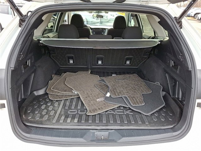 Used 2021 Subaru Outback Premium image 29