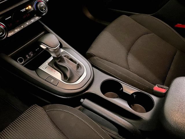 Used 2019 Kia Forte LXS FWD image 16