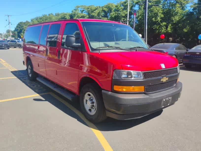 Used 2022 Chevrolet Express 3500 LS RWD video 2