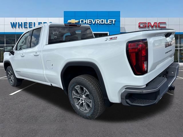 New 2026 GMC Sierra 1500 SLE image 3