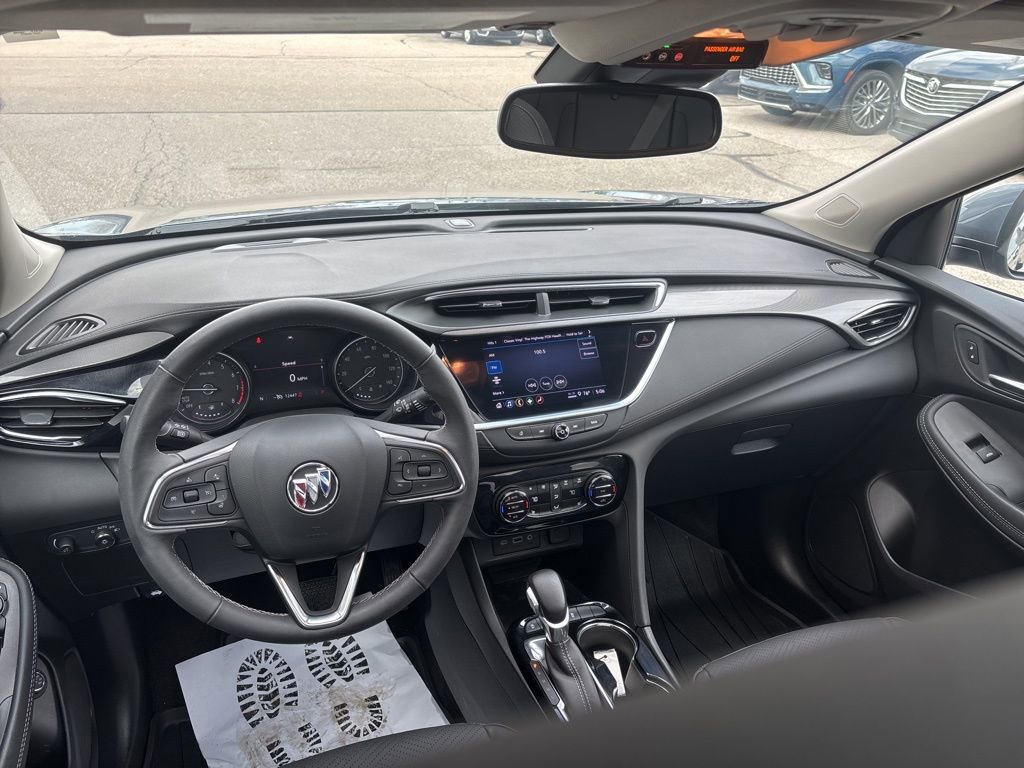 Certified 2022 Buick Encore GX Essence w/ Experience Buick Package image 11