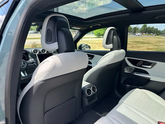 New 2026 Mercedes-Benz GLC 300 4MATIC image 15
