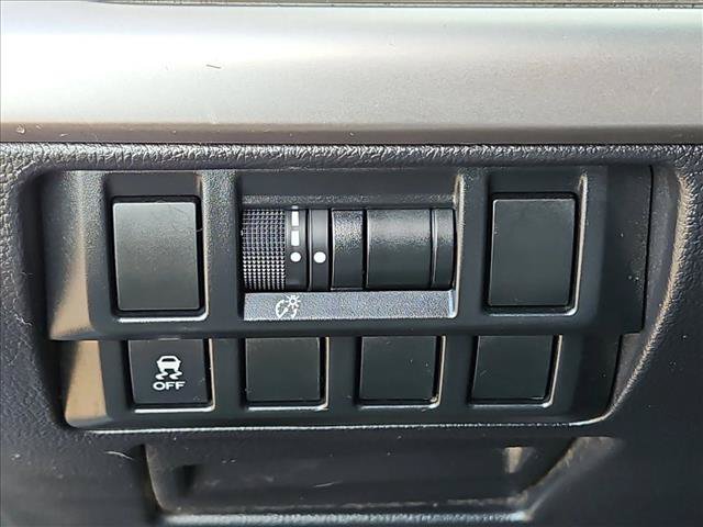 Used 2018 Subaru Outback 2.5i Premium AWD/4WD image 16