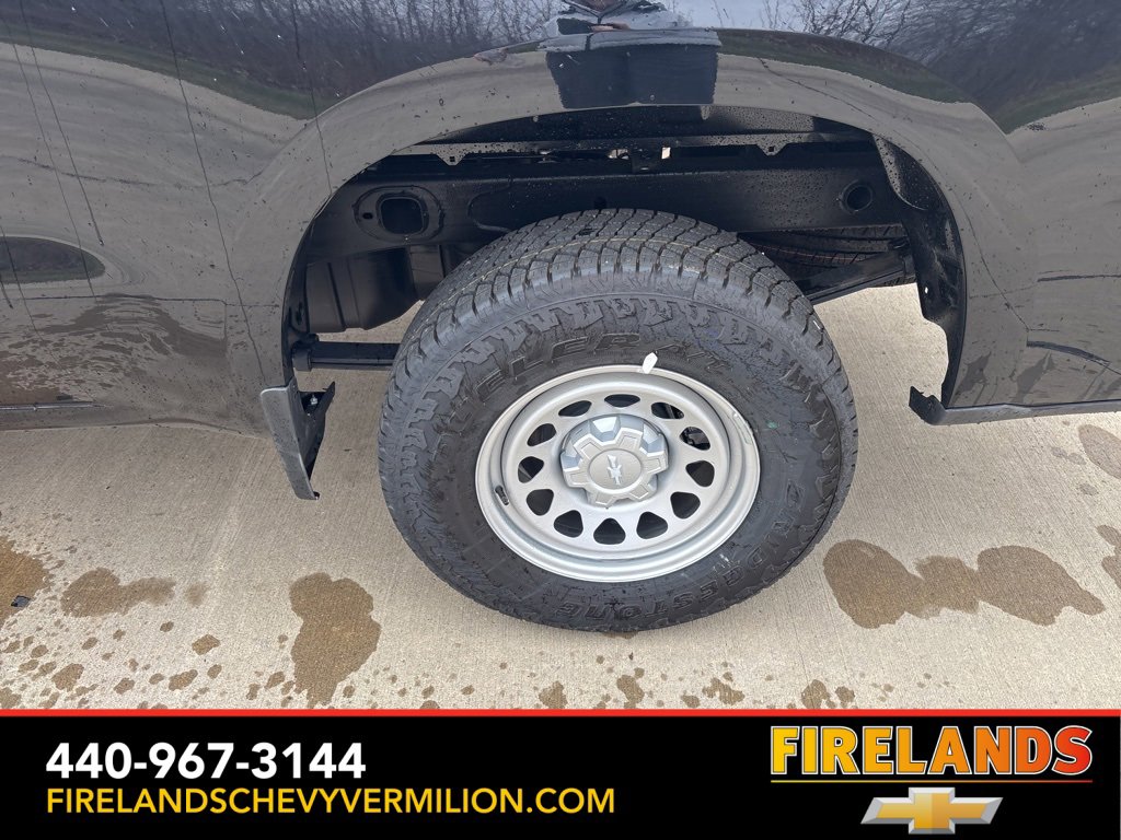 New 2025 Chevrolet Silverado 1500 W/T image 37